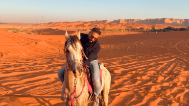 تجربة ركوب الخيل في الرياض